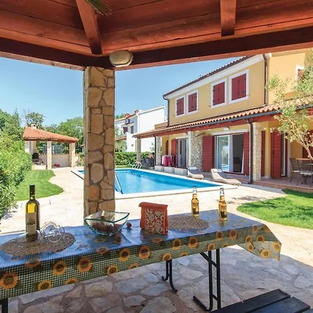 Apartment Golden Olive In Volme, Banjole!